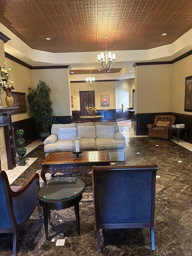 Foto del edificio - 50 N Plum Grove Rd