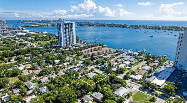 Foto del edificio - 5301 N Flagler Dr