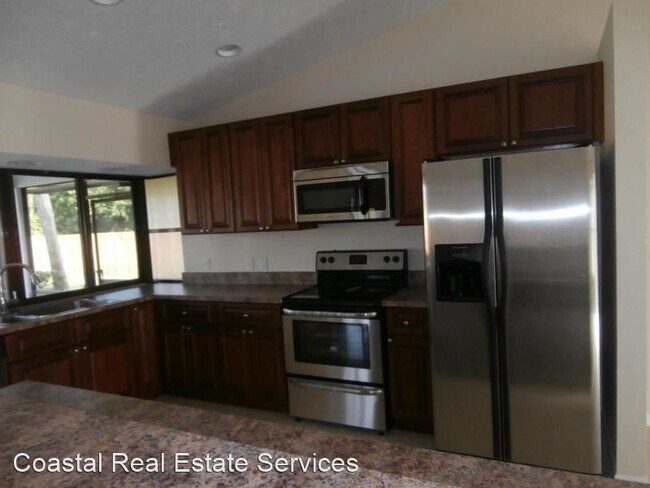 Building Photo - 3 br, 2 bath House - 1010 SW Del Rio Blvd