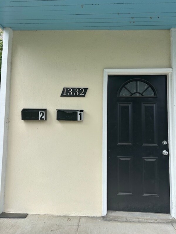 Foto del edificio - 1332 Dellwood Ave