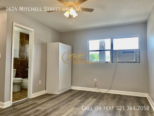 Foto del edificio - 1624 Mitchell St
