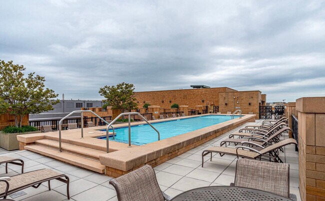 Foto del edificio - 910 M St NW