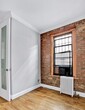 Foto principal - 410 E 13th St