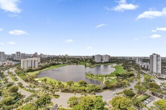 Building Photo - 20281 E Country Club Dr