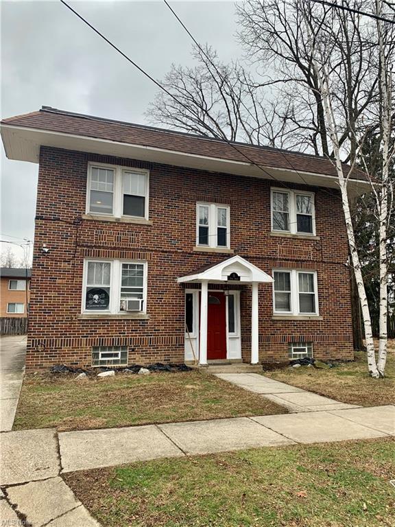 11 3rd Ave Unit B, Berea, OH 44017 Apartment for Rent in Berea, OH