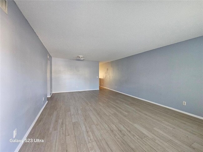 Foto del edificio - 2263 Americus Blvd E