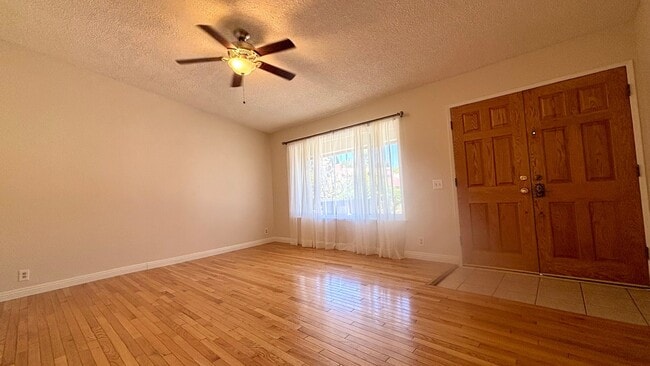 Photo - 21536 Carriso Rd House
