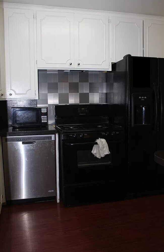 Foto del edificio - 2480 NW 41st St