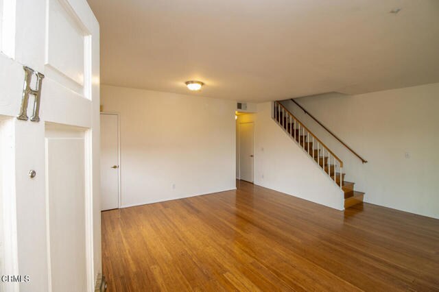 Building Photo - 1115 Huntington Dr
