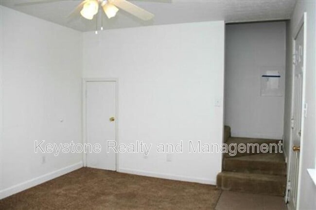 Foto del edificio - 1375-1A Thompsonville Ln