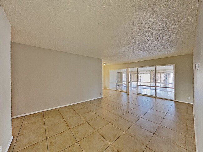 Foto del edificio - 812 W Fairmount Ave
