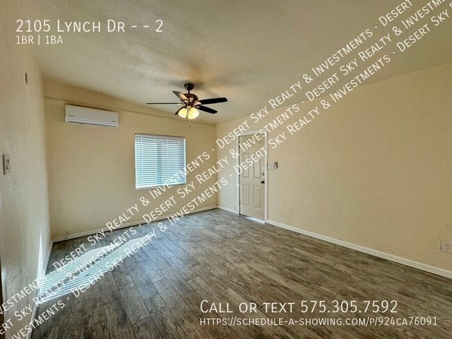 Foto del edificio - 2105 Lynch Dr