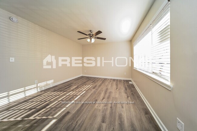 Foto del edificio - 253 Peachtree Drive