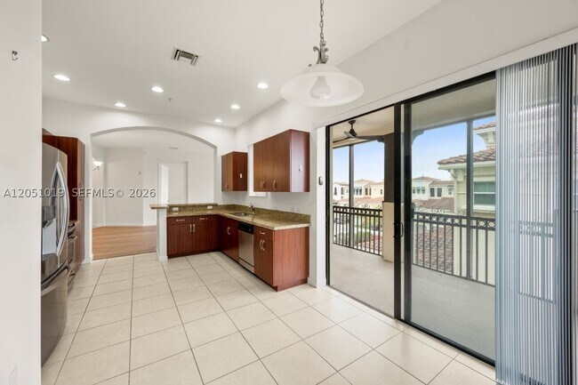 Foto del edificio - 2900 NW 125th Ave