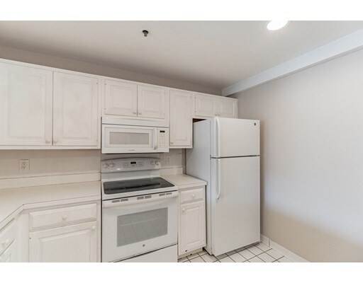 Building Photo - 350 Revere Beach Blvd