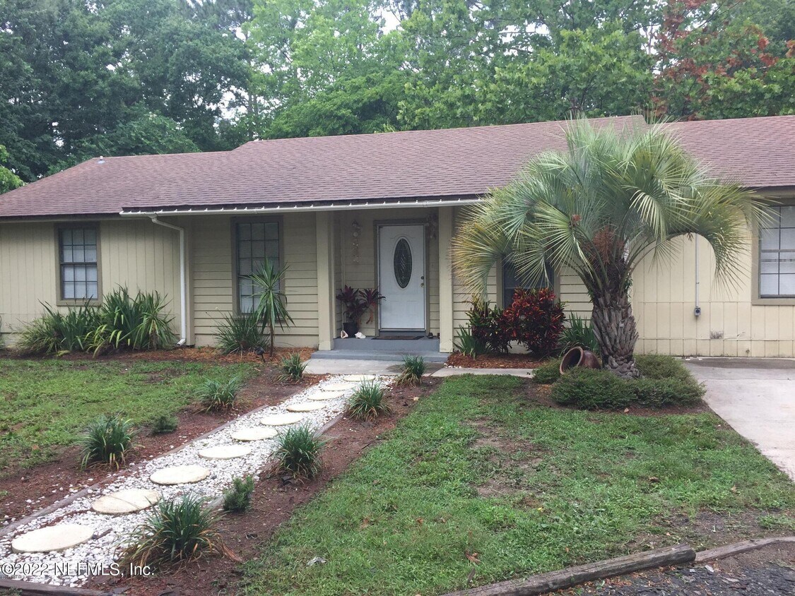 Primary Photo - 2902 Hodges Blvd
