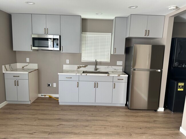Building Photo - 14189 Travers Dr