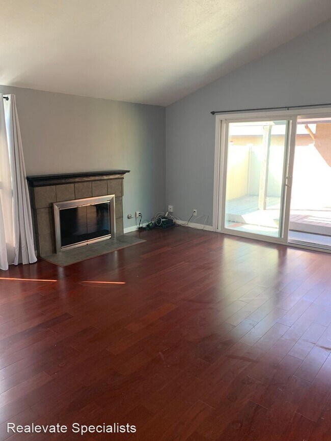 Building Photo - 2 br, 2 bath House - 3433 Orchard Way