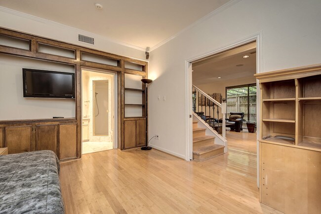 Foto del edificio - 201 Vanderpool Ln