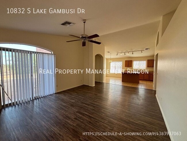 Building Photo - 10832 S Lake Gambusi Dr