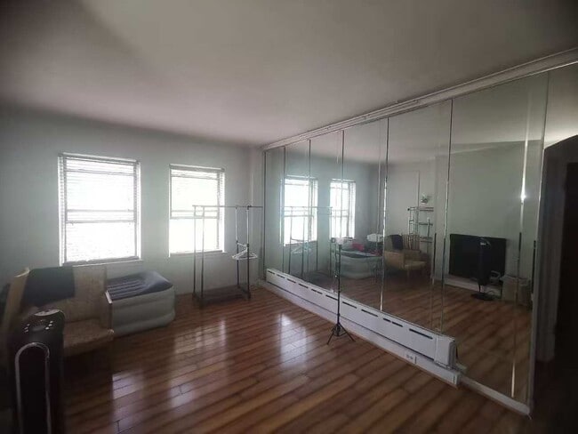 Foto del edificio - 5135 S Kenwood Ave