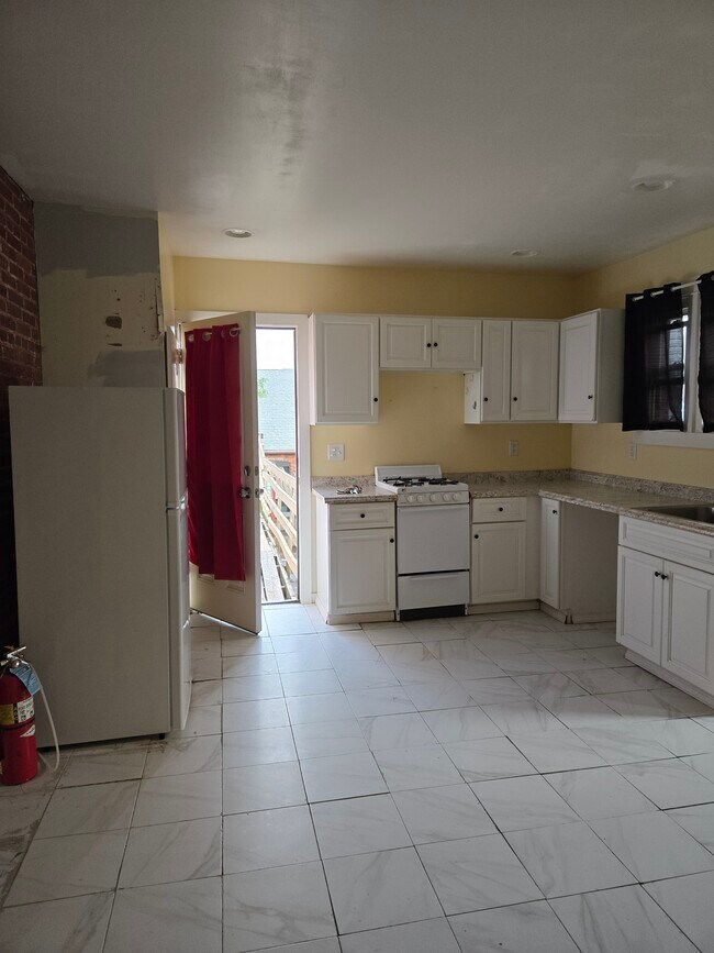 Foto del edificio - 502 W Chestnut St