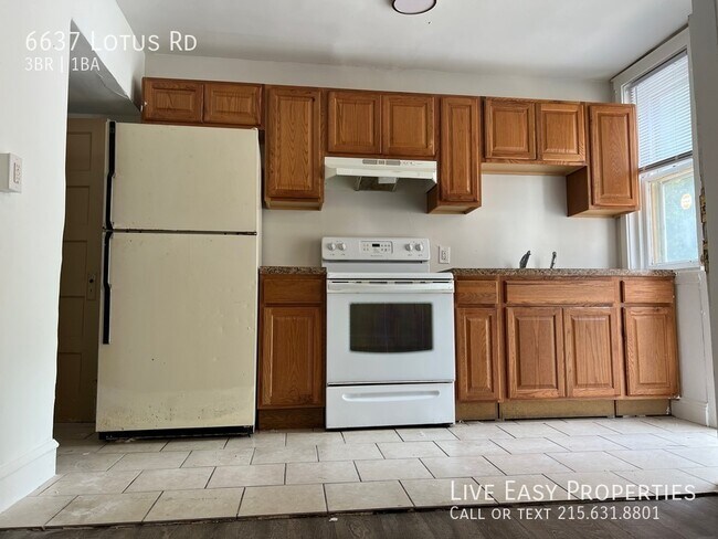 Foto del edificio - Beautiful 3 Bed / 1 Bath and Amazing Street!