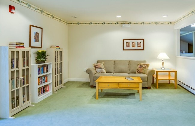 Foto del edificio - Island Woods Senior - a 55+ Community