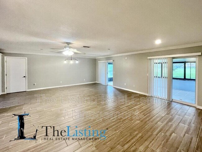 Foto del edificio - 5344 Twine St