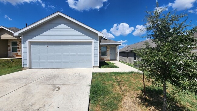 Building Photo - Converse Area - Knox Ridge