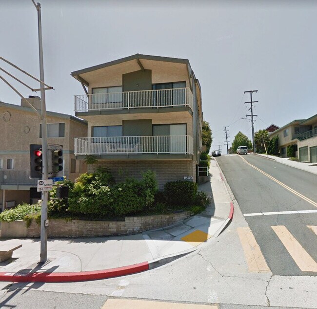 Building Photo - 1500 Manhattan Beach Blvd