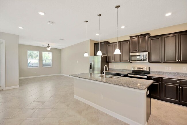 Building Photo - 6887 Citrus Creek Ln