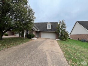 Building Photo - 8113 Covington Ct