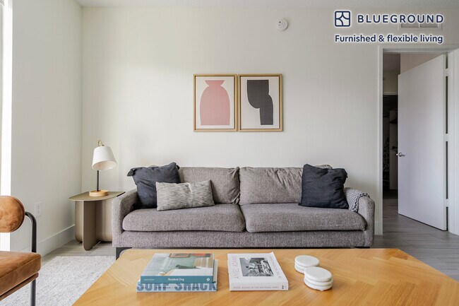 Foto del edificio - 1000 NW 7th St