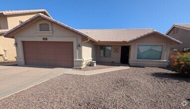 Building Photo - 514 W Palo Verde St