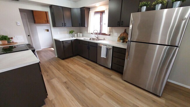 Foto del edificio - 7805 51st Ave NE