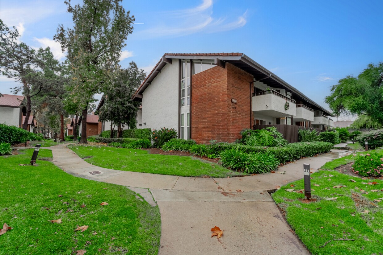 31580 Agoura Rd Unit 1, Westlake Village, CA 91361 Condo for Rent in