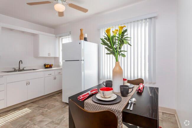 Foto principal - 417 Oaklawn Ave