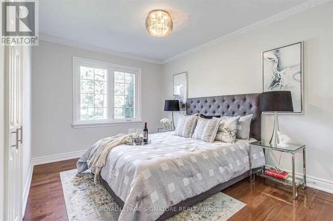 Building Photo - 50 Cartier Crescent