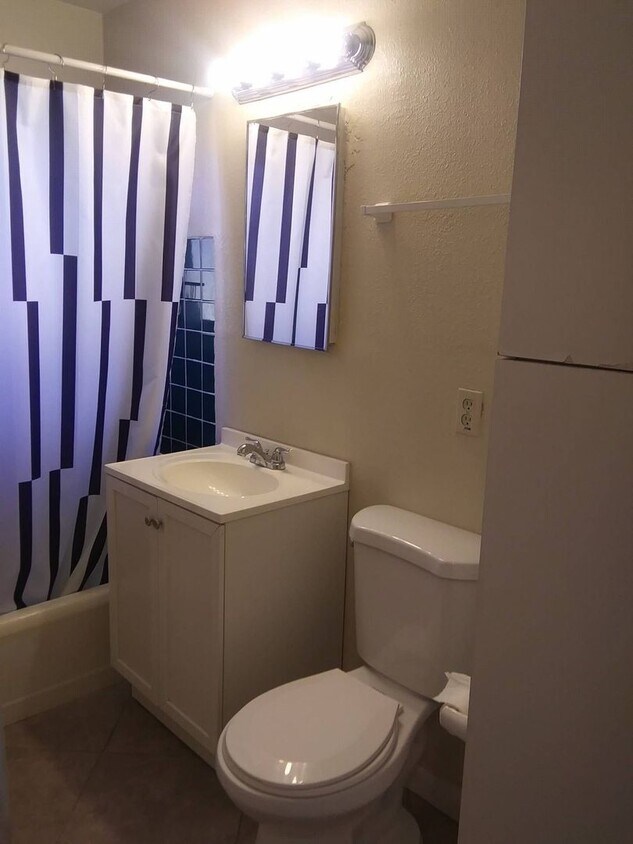 Foto del edificio - 2 Bed 2 bath