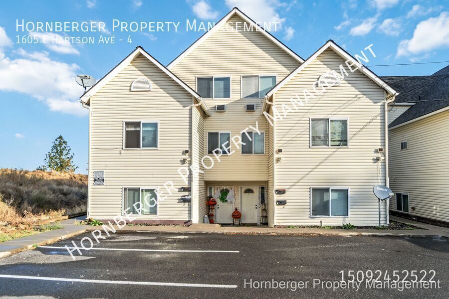 Building Photo - 1605 E Hartson Ave