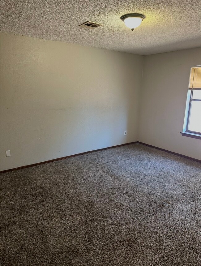 Foto del edificio - 1019 Acacia Cir