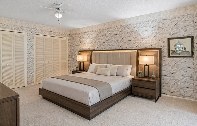 Foto del edificio - 3900 Oaks Clubhouse Dr