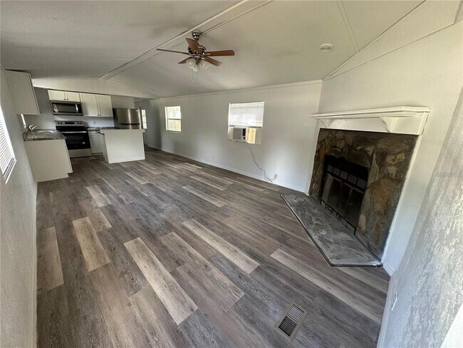Foto del edificio - 6962 SW 86th St