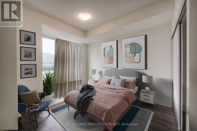 Photo du bâtiment - 55 Duke St W