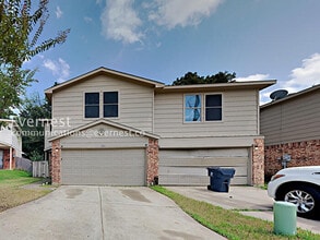 Building Photo - 320 Ezekial Ave