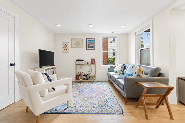 Foto del edificio - 92 Chelsea St