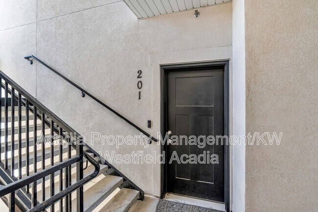 Foto del edificio - 1787 N Exchange Park Rd