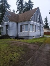 Building Photo - 10310 Short Ln SW