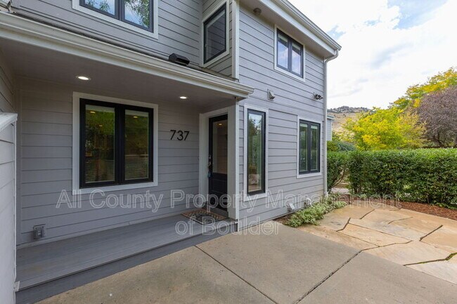 Foto del edificio - 777 Poplar Ave